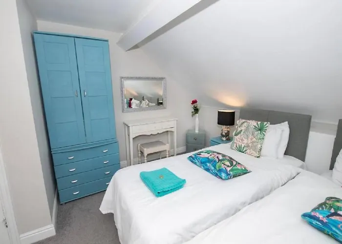 Albatross - Floor - Sea & Castle Views & Parking Space! Lägenhet *