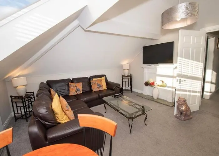 Albatross - Floor - Sea & Castle Views & Parking Space! Lägenhet