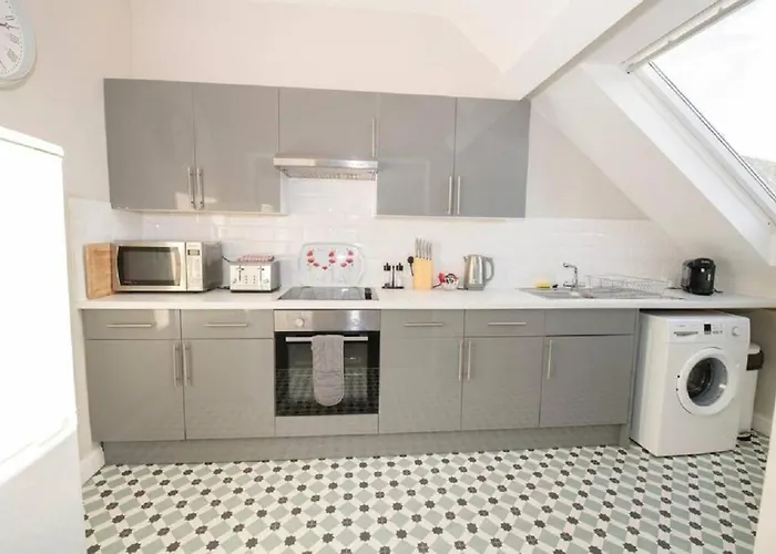 Albatross - Floor - Sea & Castle Views & Parking Space! Lägenhet Scarborough